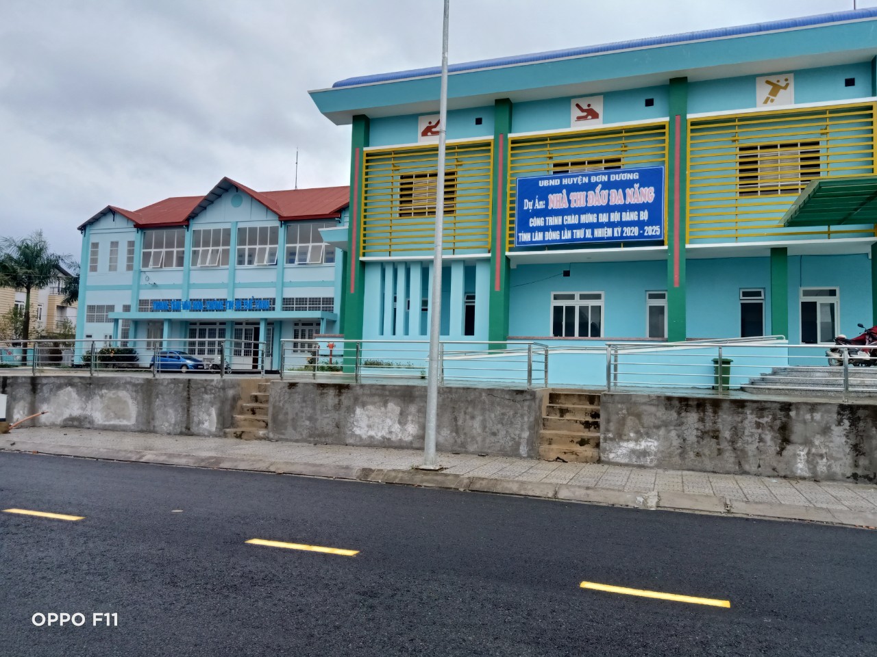 NHÀ THI ĐẤU ĐA NĂNG HUYỆN ĐƠN DƯƠNG